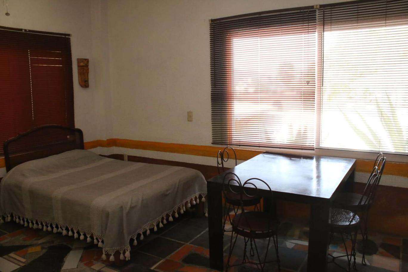 Bed and Breakfast Casa Artista Manzanillo Exterior foto